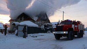 Молодая женщина пострадала при пожаре в частном доме в Якутии 